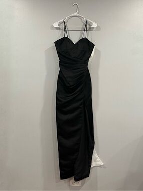 Mac Duggal 49879 sz 6 NEW
